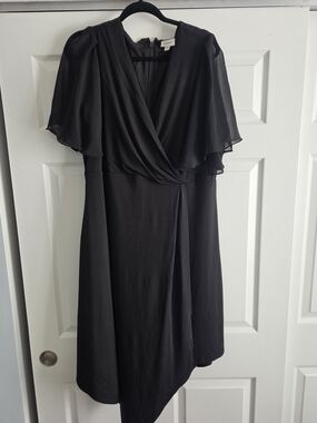 Avenue Black Wrap Dress with Flutter Sleeves 18/20